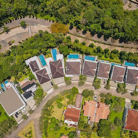 בנדונג Tulip Hill View Villa 5 Bedrooms With A Private Swimming Pool מראה חיצוני תמונה