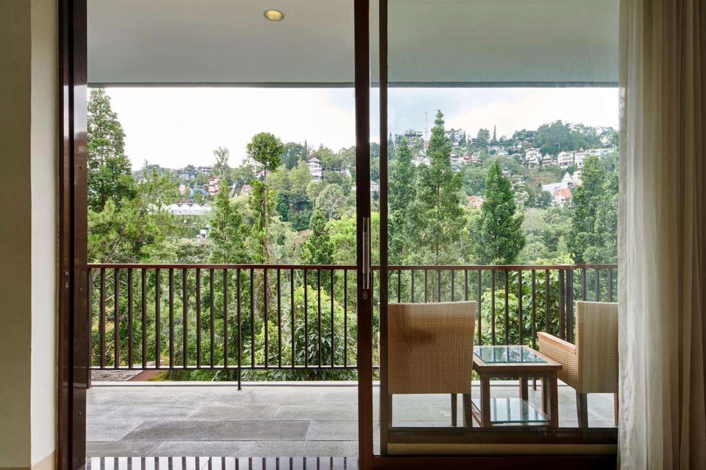 בנדונג Tulip Hill View Villa 5 Bedrooms With A Private Swimming Pool מראה חיצוני תמונה